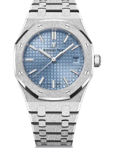 Review Replica Audemars Piguet Royal Royal Oak Selfwinding 34 Frosted White Gold Blue Watch 77353BC.GG.1263BC.01 - Click Image to Close